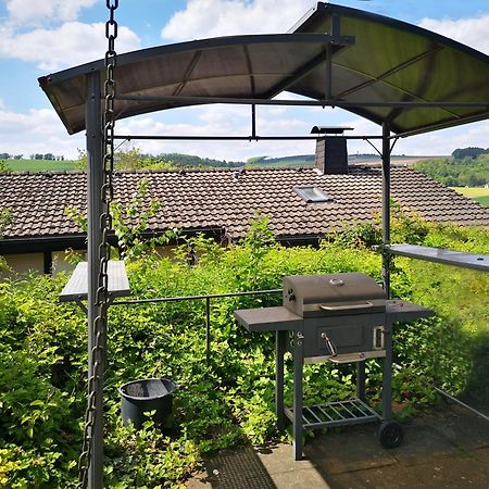 Ferienhaus Lena Im Sauerland Direkt Am Hennesee Мешеде Екстер'єр фото