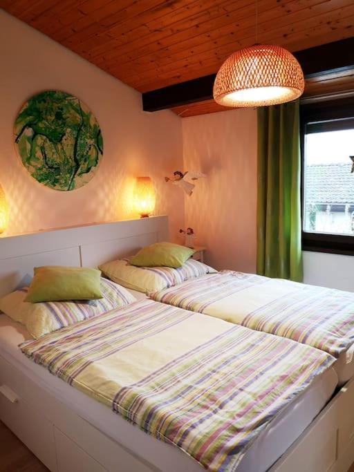 Ferienhaus Lena Im Sauerland Direkt Am Hennesee Мешеде Екстер'єр фото